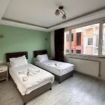 Magnolia Suites *