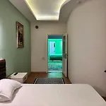 Magnolia Suites *