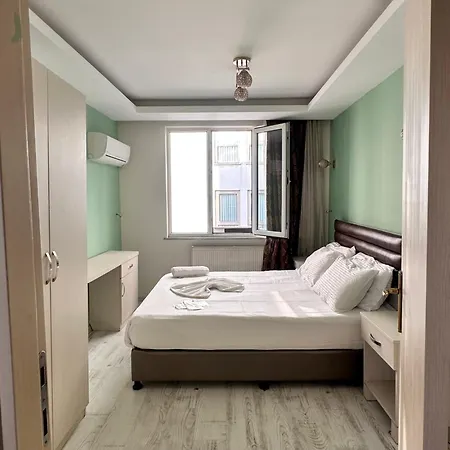 Magnolia Suites *
