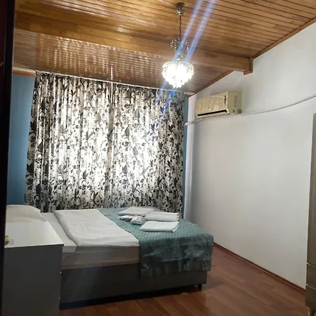 Magnolia Suites *